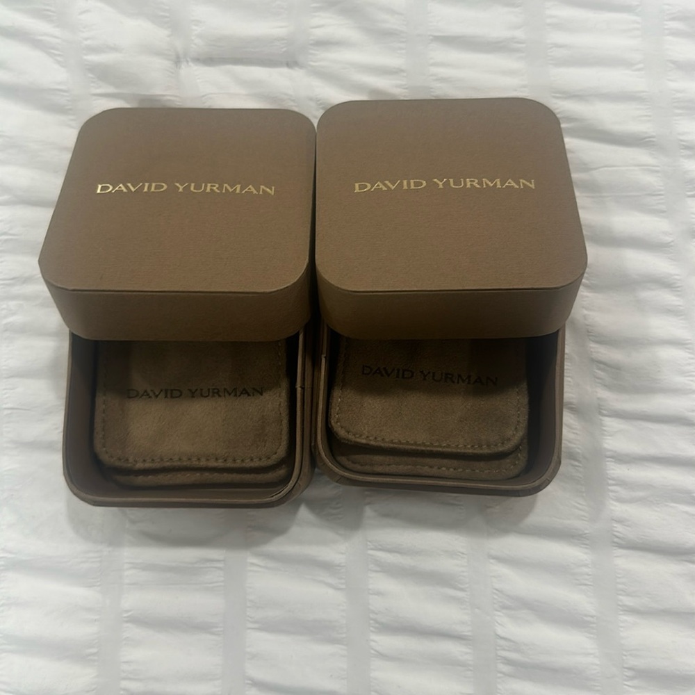 David Yurman Small gift box with dust bag
